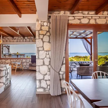 Villa Dafnes Village Gerakini