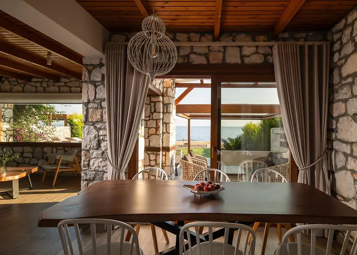 Dafnes Village Βίλα *